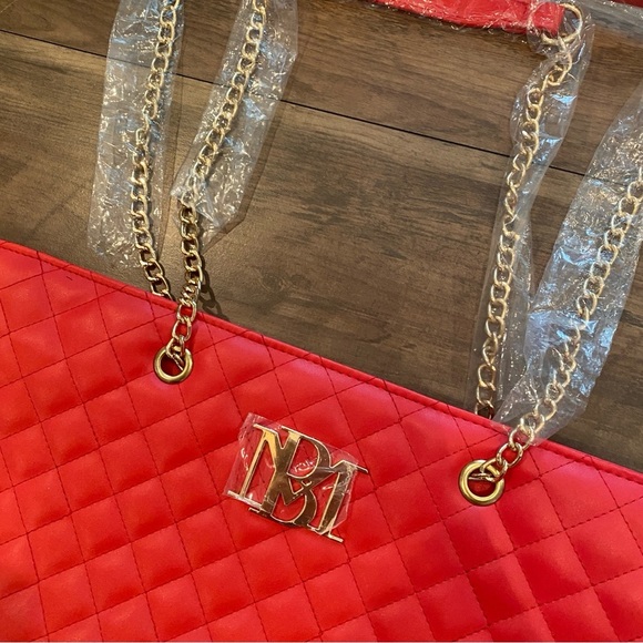 Badgley Mishka Quilted Red Tote Bag with Gold Chain Straps - Picture 3 of 4